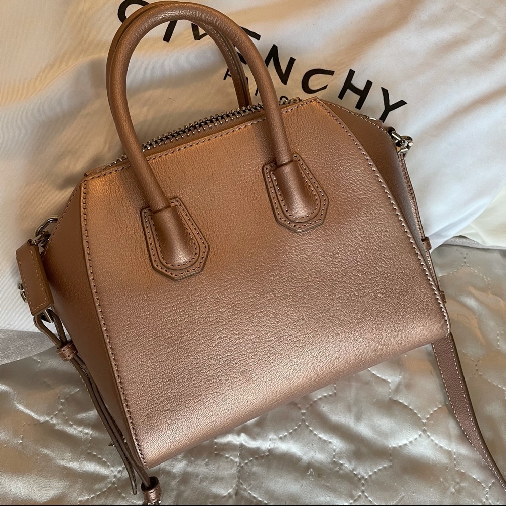 Givenchy Mini Antigona - Picture 4 of 9
